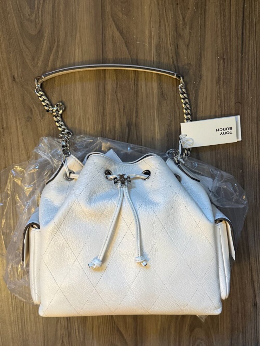 Tory Burch Charlie Quilted Drawstring Shoulder Bag BRAND NEW WITH TAGS